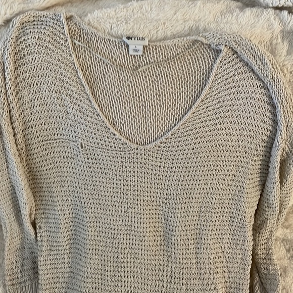 Sheer top from JCPENNEY size L. - Picture 2 of 4